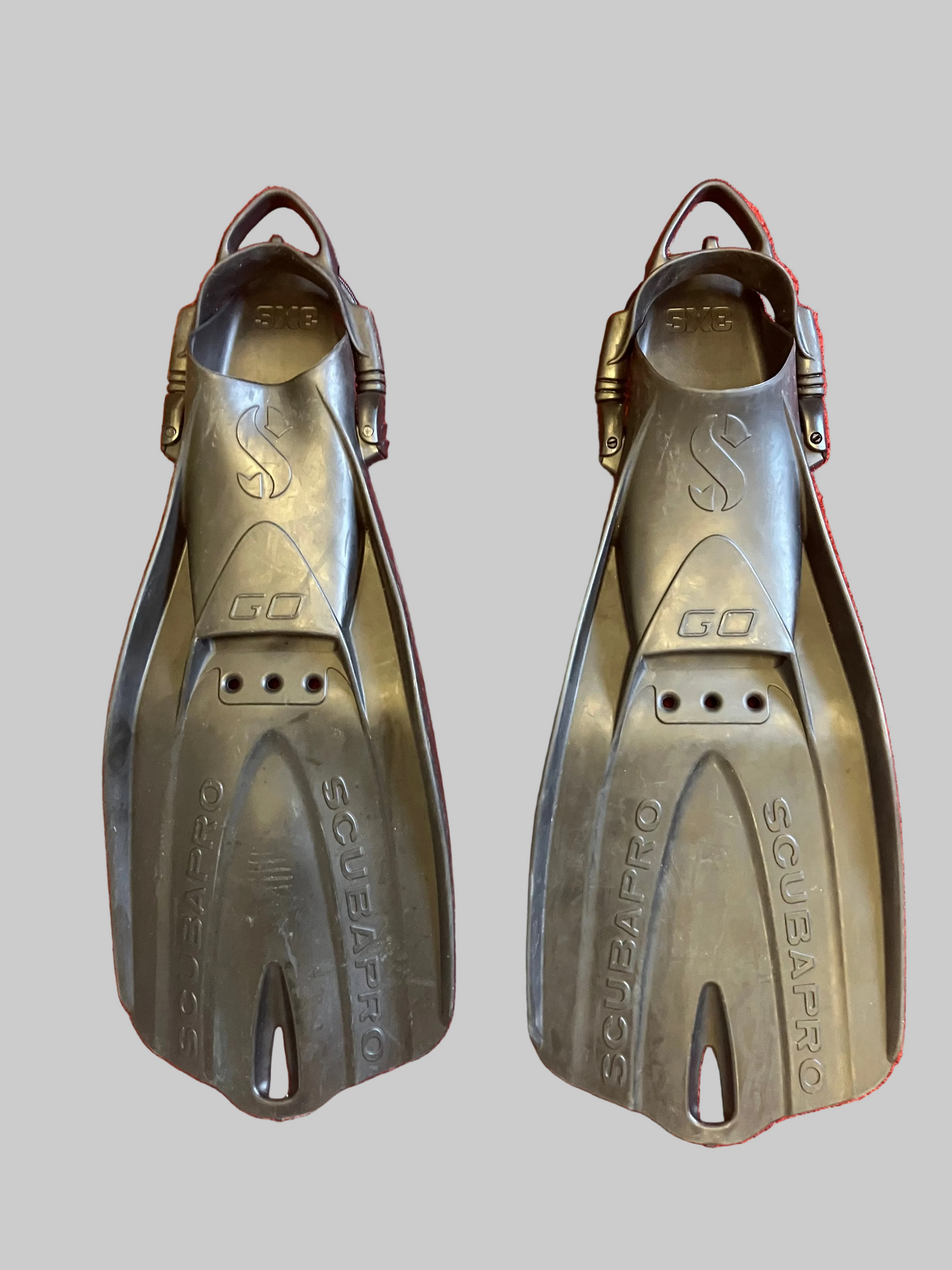 Used Kids ScubaPro Go Travel Snorkeling Fins (XXXS)