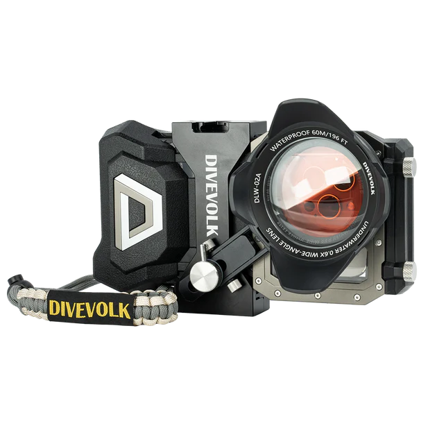 Divevolk Smart Phone Underwater Housing Package with external lens