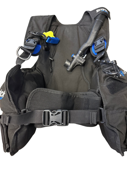 Used as is Aqualung mens Large BCD Vest for Scuba Diving