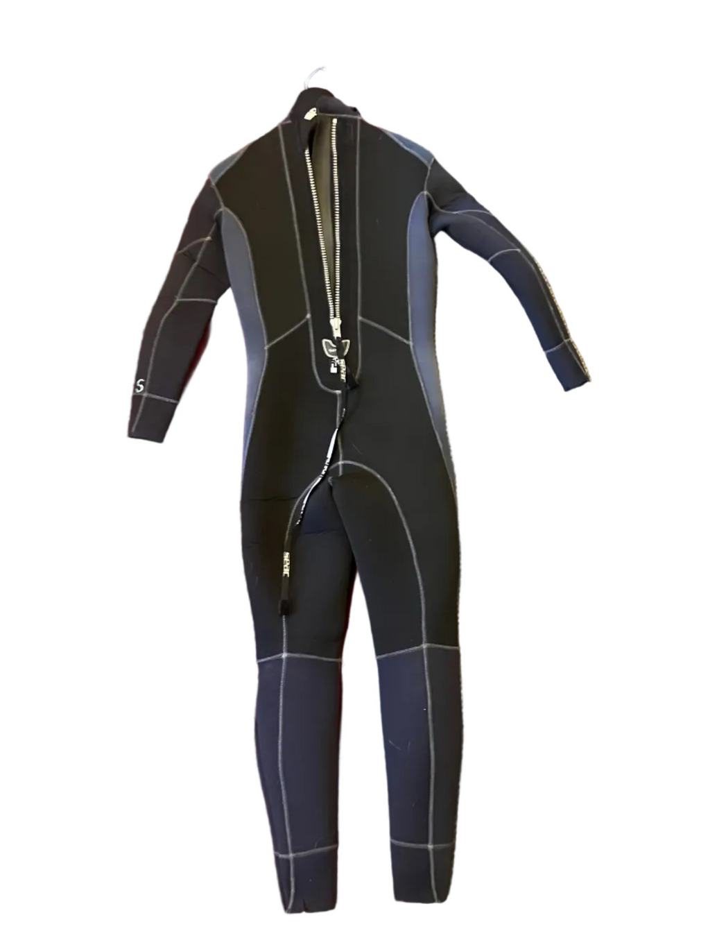 Used SEAC 7mm Mens Wetsuit