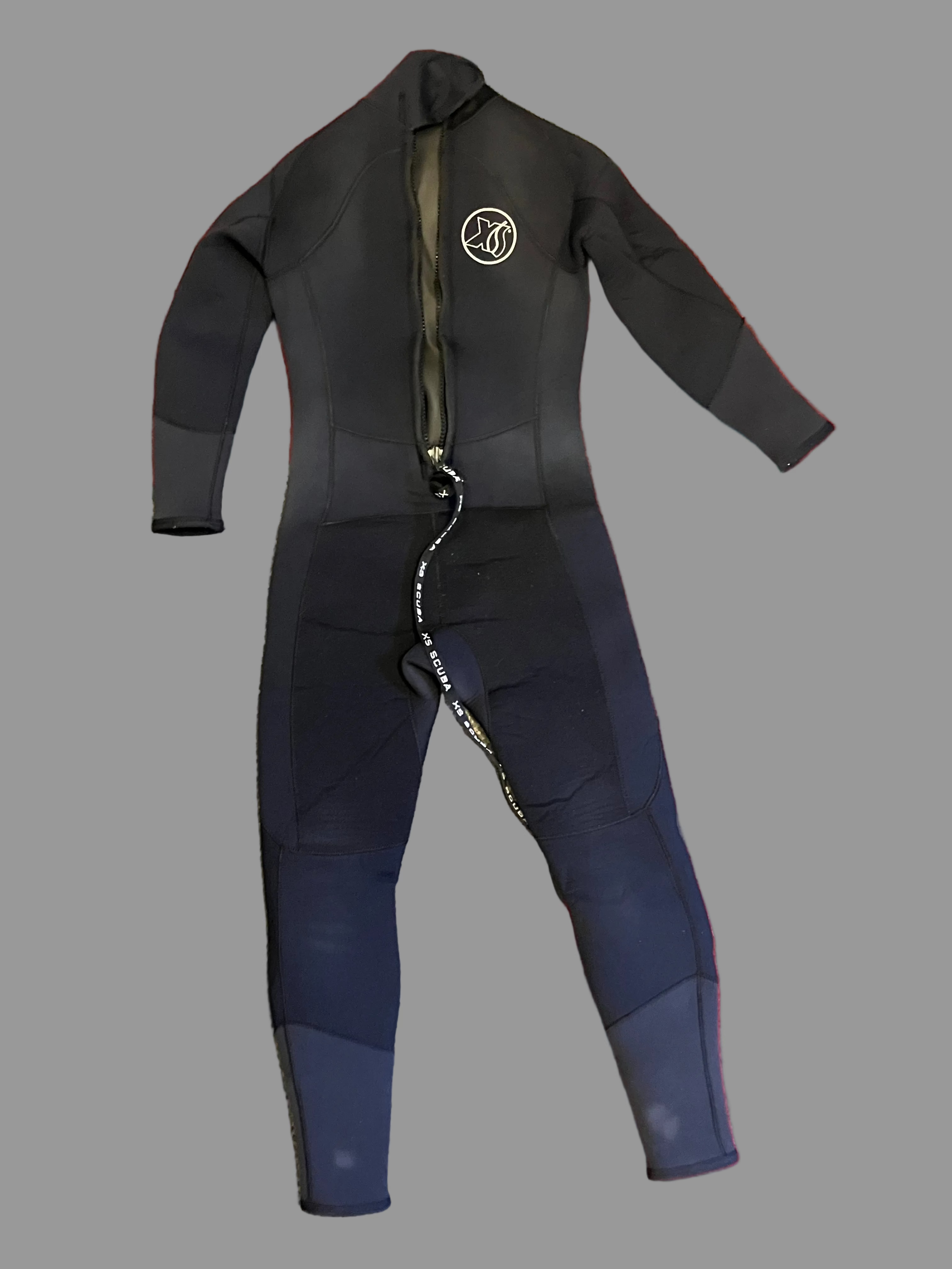 Used XS Scuba Mendo 7mm Wetsuit