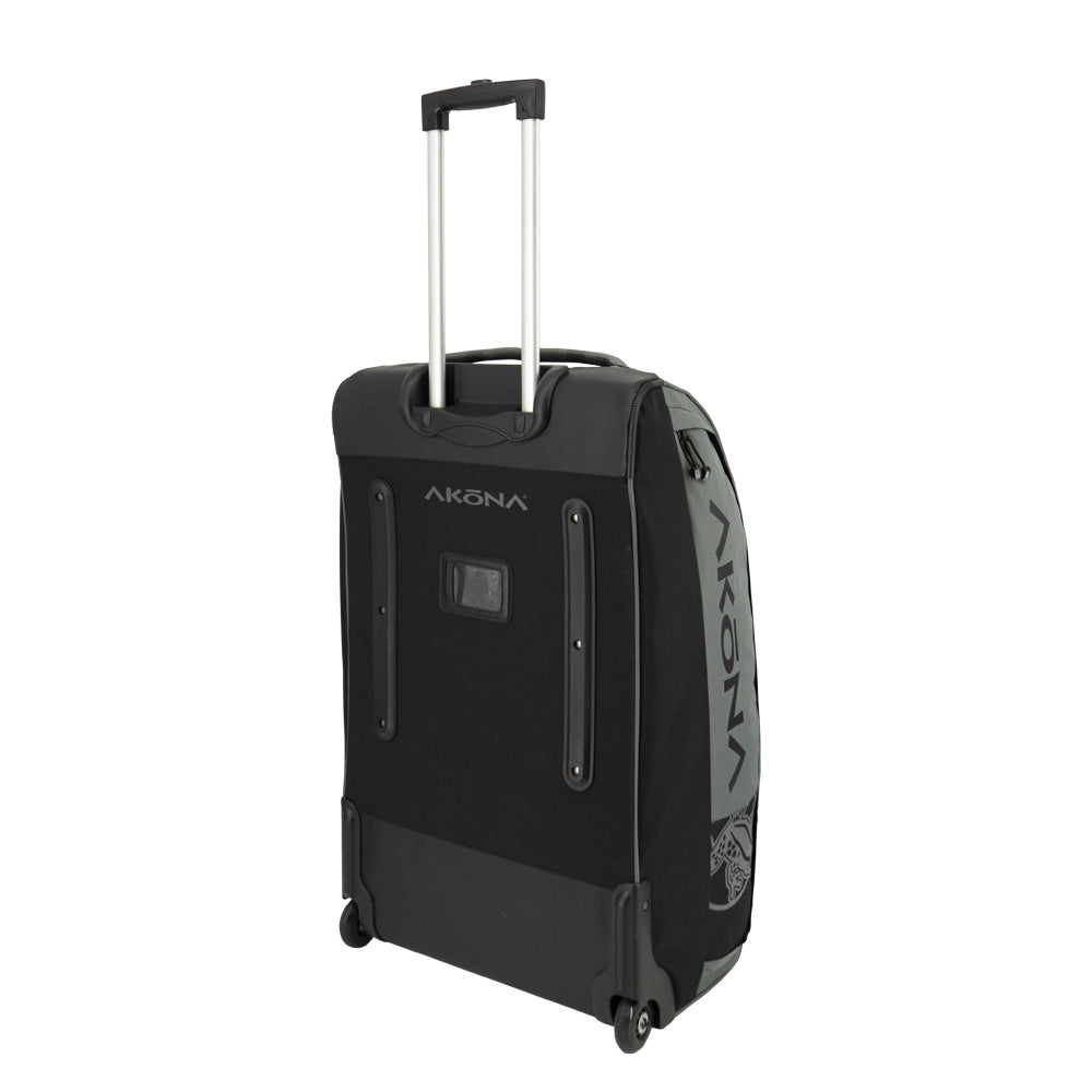 Akona <9 lbs. Roller Bag