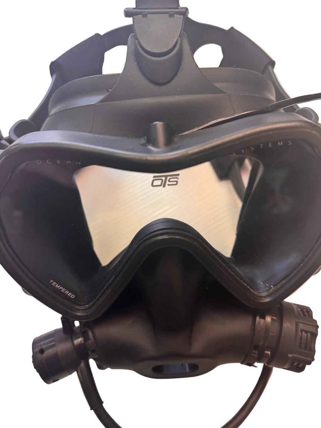 Rent the Full Face Diving Mask Guardian or Spectrum with Aquacom