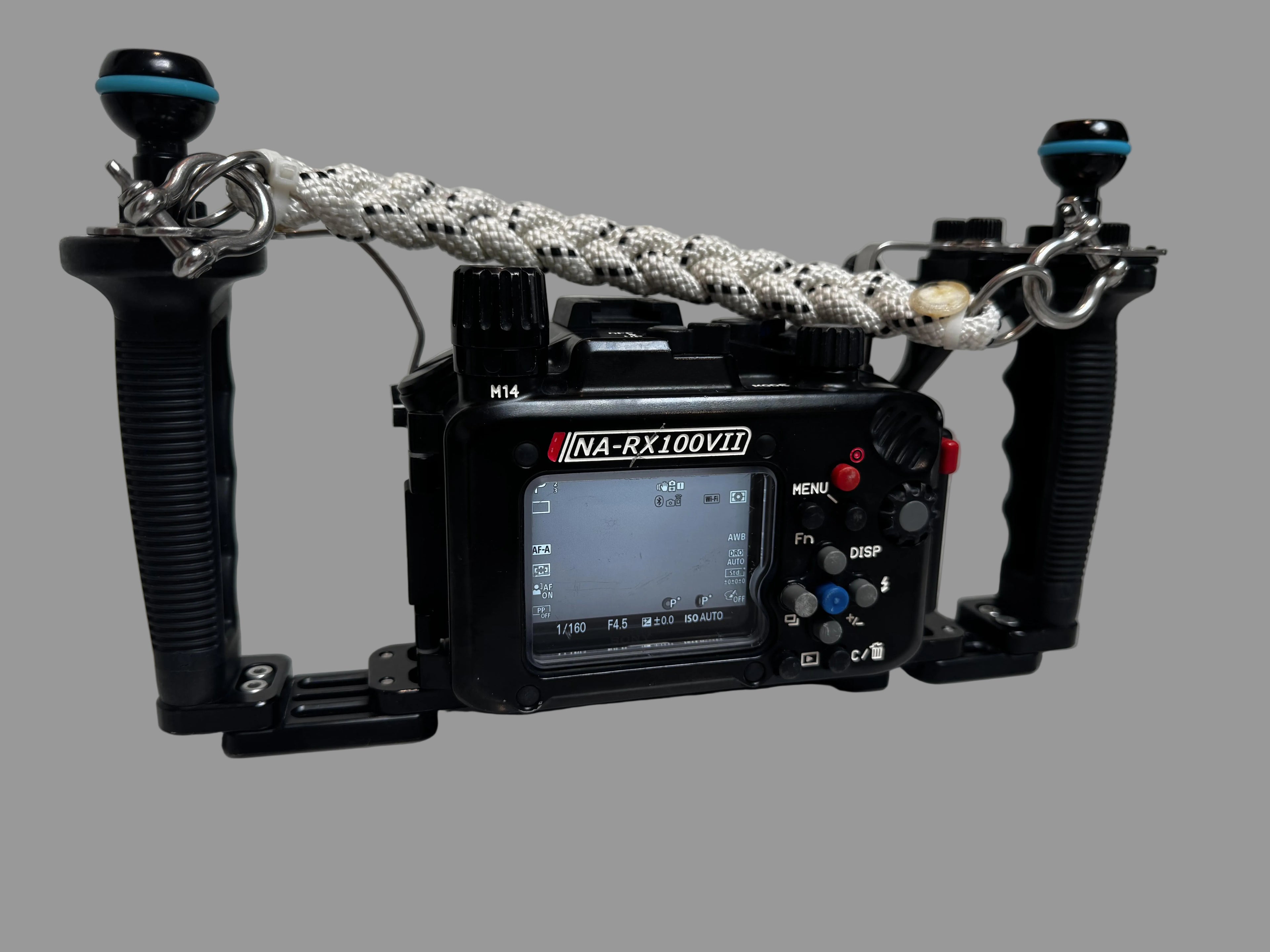 Used Nauticam Housing NA-RX100VII with Sony DSC-RX100 VII Camera Body