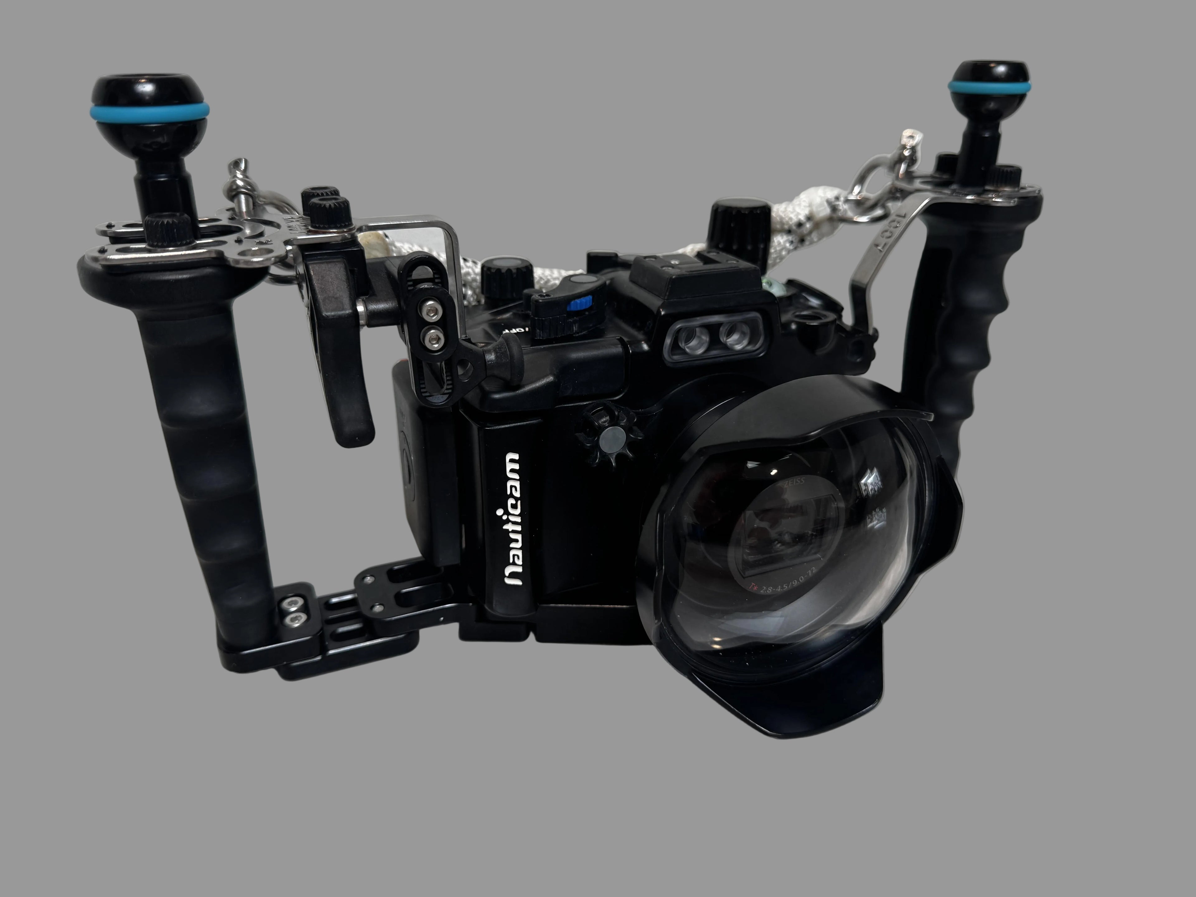 Used Nauticam Housing NA-RX100VII with Sony DSC-RX100 VII Camera Body