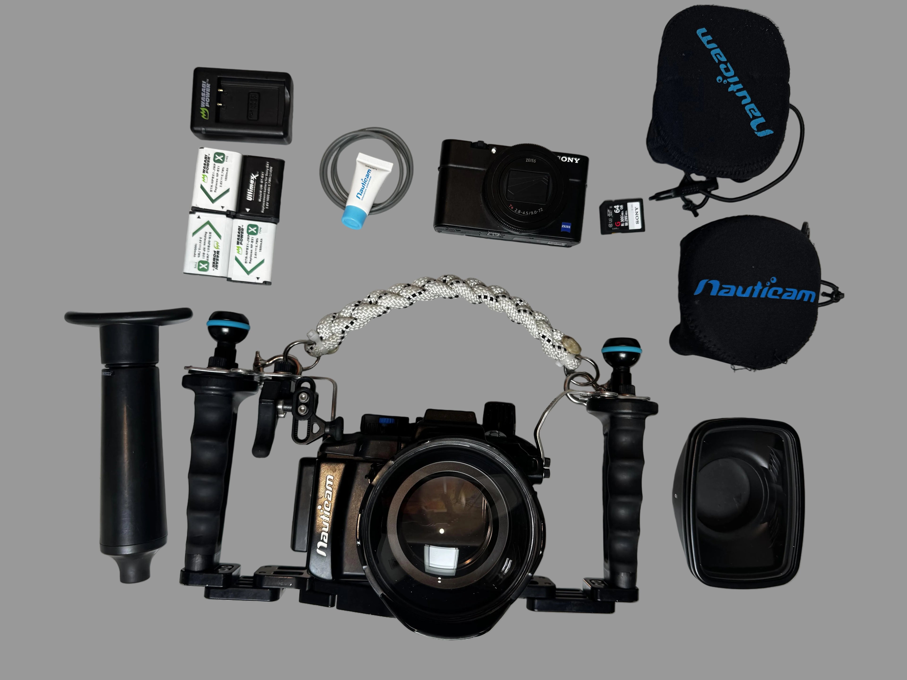 Used Nauticam Housing NA-RX100VII with Sony DSC-RX100 VII Camera Body