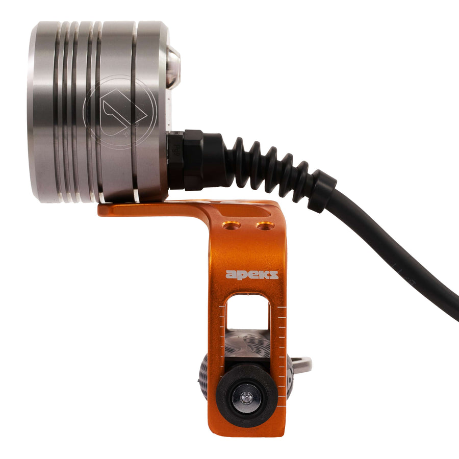 Apeks LUNA-X TORCH
